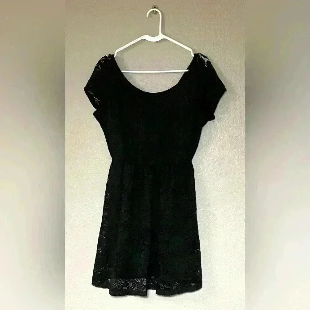Ambiance Black Dress Size L‎ Capsule Minimalist Classic